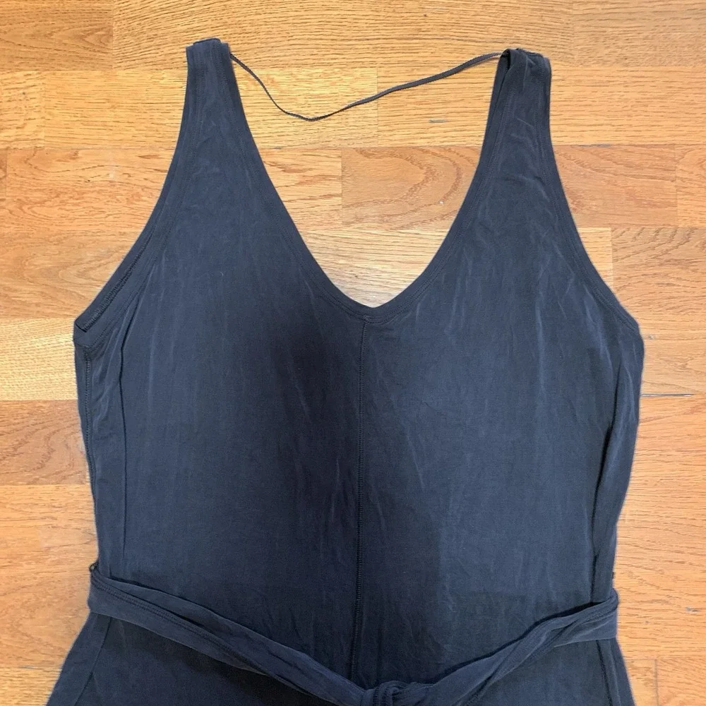 Lululemon Principal Dancer Black Jumpsuit Comfy Size 6 Wide Leg Belted Boho - Picture 4 of 16